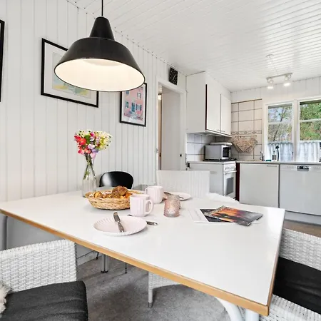Zekine Holiday home Nexo