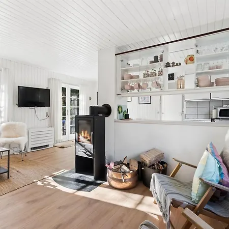 Zekine - 200m From The Sea By Interhome * Neksø